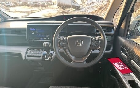 Honda Stepwgn IV, 2019 год, 2 449 000 рублей, 10 фотография