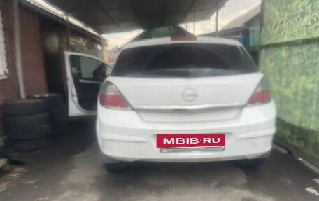 Opel Astra J, 2010 год, 500 000 рублей, 2 фотография