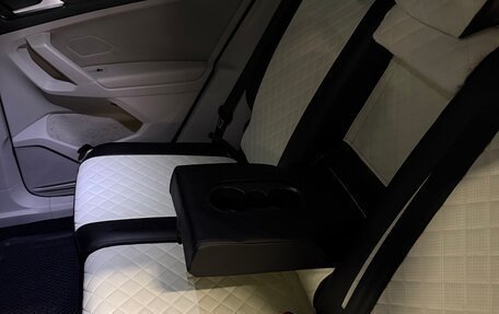 Volkswagen Tiguan II, 2017 год, 2 300 000 рублей, 9 фотография