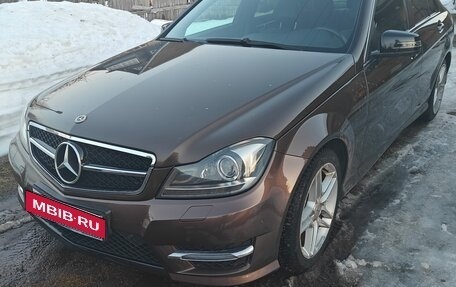 Mercedes-Benz C-Класс, 2012 год, 1 600 000 рублей, 2 фотография