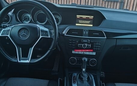 Mercedes-Benz C-Класс, 2012 год, 1 600 000 рублей, 11 фотография