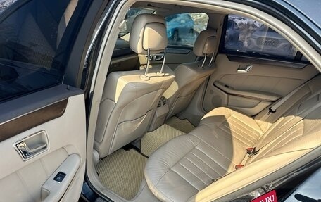 Mercedes-Benz E-Класс, 2011 год, 1 580 000 рублей, 14 фотография