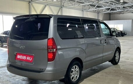 Hyundai Grand Starex Grand Starex I рестайлинг 2, 2012 год, 1 855 000 рублей, 5 фотография