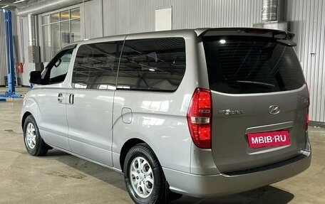 Hyundai Grand Starex Grand Starex I рестайлинг 2, 2012 год, 1 855 000 рублей, 7 фотография