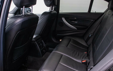 BMW 3 серия, 2018 год, 2 920 000 рублей, 11 фотография