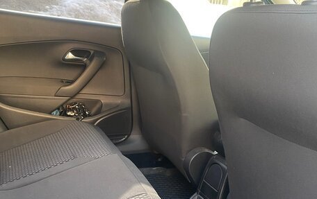 Volkswagen Polo VI (EU Market), 2012 год, 980 000 рублей, 18 фотография