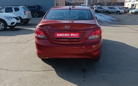 Hyundai Solaris II рестайлинг, 2013 год, 580 000 рублей, 1 фотография