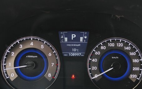 Hyundai Solaris II рестайлинг, 2012 год, 1 000 000 рублей, 4 фотография