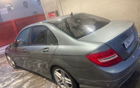 Mercedes-Benz C-Класс, 2011 год, 1 350 000 рублей, 6 фотография