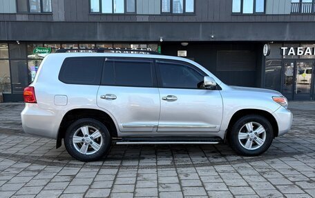 Toyota Land Cruiser 200, 2012 год, 3 235 000 рублей, 6 фотография