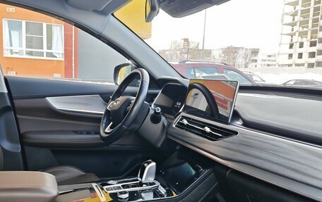 Chery Tiggo 8 Pro, 2022 год, 2 065 000 рублей, 24 фотография