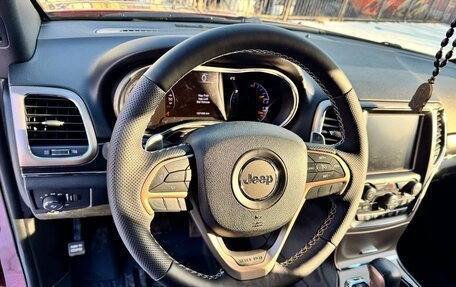 Jeep Grand Cherokee, 2016 год, 2 450 000 рублей, 29 фотография