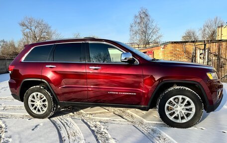 Jeep Grand Cherokee, 2016 год, 2 450 000 рублей, 28 фотография