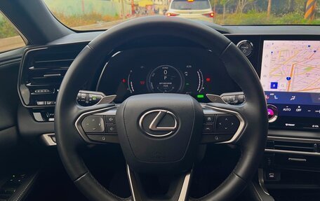 Lexus RX IV рестайлинг, 2025 год, 9 700 000 рублей, 6 фотография