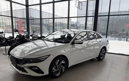Hyundai Elantra, 2023 год, 2 349 000 рублей, 3 фотография