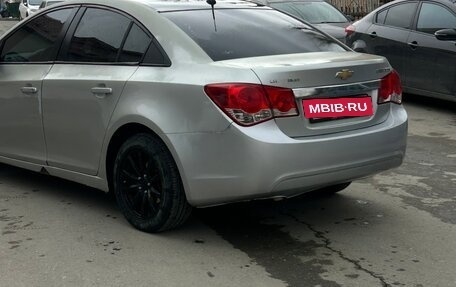 Chevrolet Cruze II, 2010 год, 510 000 рублей, 2 фотография