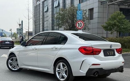 BMW 1 серия, 2022 год, 1 844 000 рублей, 4 фотография