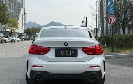 BMW 1 серия, 2022 год, 1 844 000 рублей, 3 фотография