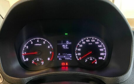 Hyundai Solaris II рестайлинг, 2018 год, 1 300 000 рублей, 11 фотография