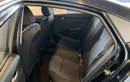 Hyundai Solaris II рестайлинг, 2018 год, 1 300 000 рублей, 25 фотография