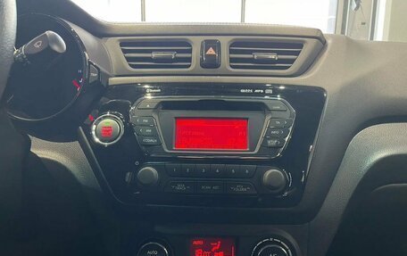 KIA Rio III рестайлинг, 2012 год, 880 000 рублей, 15 фотография