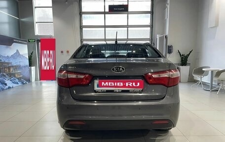 KIA Rio III рестайлинг, 2012 год, 880 000 рублей, 5 фотография