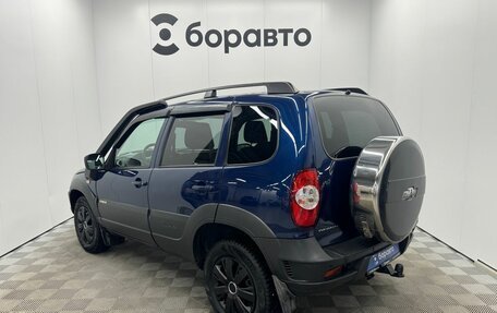 Chevrolet Niva I рестайлинг, 2017 год, 835 000 рублей, 3 фотография