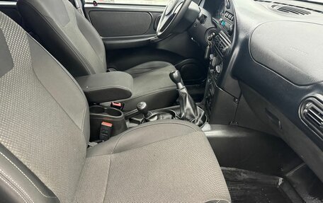 Chevrolet Niva I рестайлинг, 2017 год, 835 000 рублей, 12 фотография