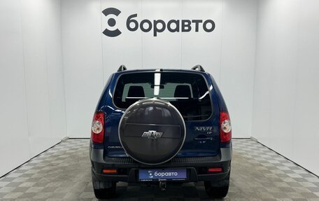 Chevrolet Niva I рестайлинг, 2017 год, 835 000 рублей, 5 фотография