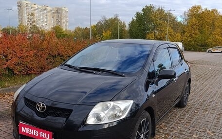 Toyota Auris II, 2009 год, 675 000 рублей, 1 фотография