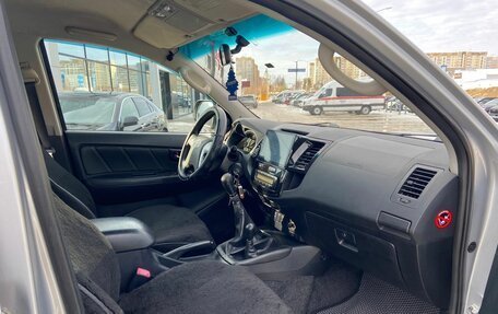 Toyota Hilux VII, 2014 год, 2 600 000 рублей, 8 фотография