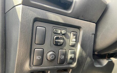 Toyota Hilux VII, 2014 год, 2 600 000 рублей, 18 фотография