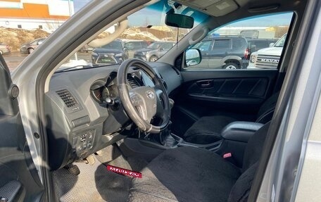 Toyota Hilux VII, 2014 год, 2 600 000 рублей, 15 фотография