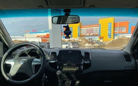 Toyota Hilux VII, 2014 год, 2 600 000 рублей, 27 фотография