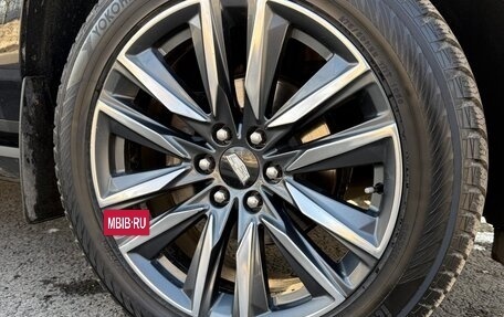 Cadillac Escalade V, 2021 год, 7 900 000 рублей, 10 фотография