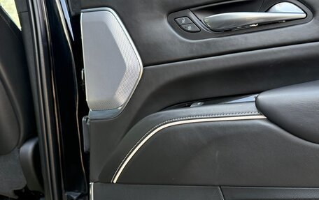 Cadillac Escalade V, 2021 год, 7 900 000 рублей, 26 фотография