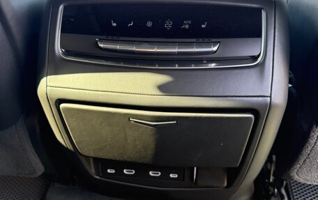 Cadillac Escalade V, 2021 год, 7 900 000 рублей, 25 фотография