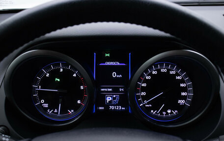 Toyota Land Cruiser Prado 150 рестайлинг 2, 2016 год, 4 288 000 рублей, 12 фотография