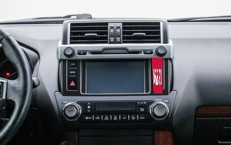 Toyota Land Cruiser Prado 150 рестайлинг 2, 2016 год, 4 288 000 рублей, 14 фотография