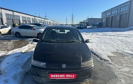 Fiat Punto III Punto Evo рестайлинг, 2000 год, 70 000 рублей, 4 фотография