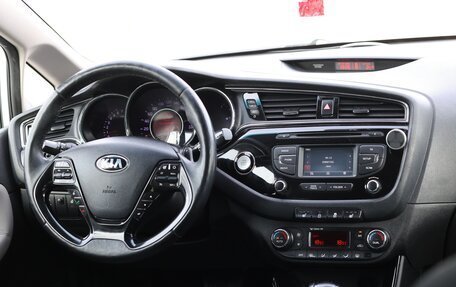 KIA cee'd III, 2016 год, 1 370 000 рублей, 14 фотография