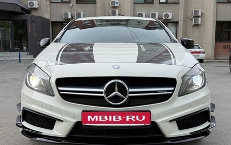 Mercedes-Benz A-Класс AMG, 2015 год, 2 900 000 рублей, 2 фотография