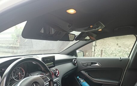 Mercedes-Benz A-Класс AMG, 2015 год, 2 900 000 рублей, 22 фотография