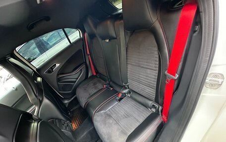 Mercedes-Benz A-Класс AMG, 2015 год, 2 900 000 рублей, 15 фотография