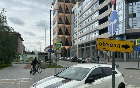 Mercedes-Benz A-Класс AMG, 2015 год, 2 900 000 рублей, 25 фотография