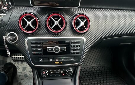 Mercedes-Benz A-Класс AMG, 2015 год, 2 900 000 рублей, 13 фотография