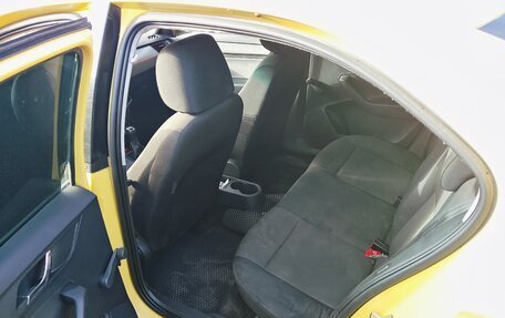 Skoda Rapid I, 2017 год, 360 000 рублей, 4 фотография