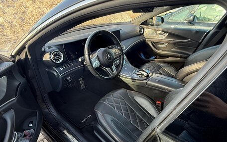 Mercedes-Benz CLS, 2018 год, 5 800 000 рублей, 10 фотография