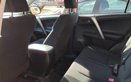 Toyota RAV4, 2015 год, 2 133 000 рублей, 9 фотография