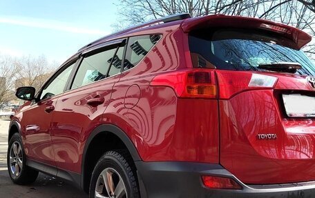 Toyota RAV4, 2015 год, 2 133 000 рублей, 2 фотография